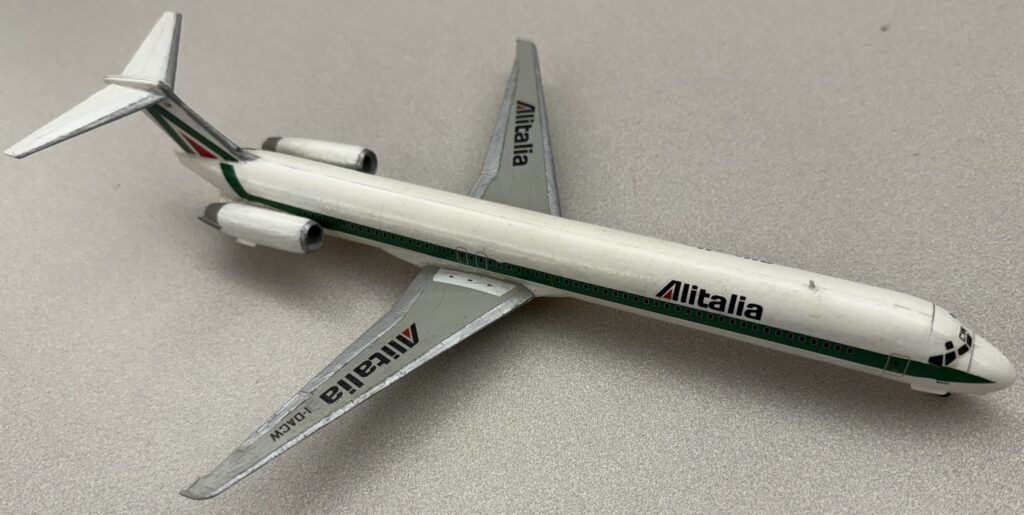 1 144 md 82 airliner jim