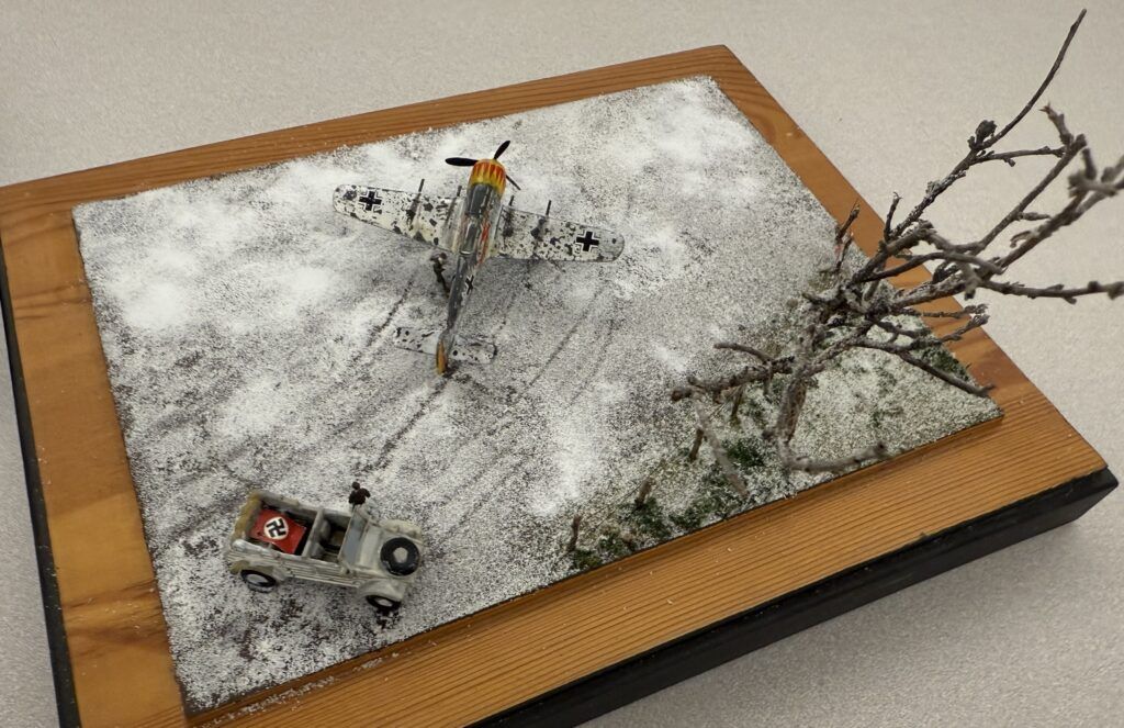 Dennis's 1 144 eduard fw 190a5 diorama