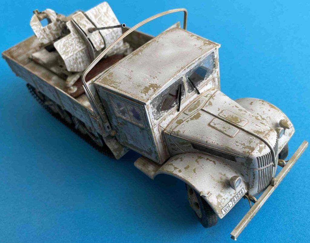Sdkfz 3b with 2cm flak 7