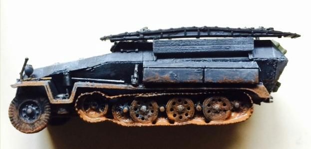 Affordable track replacement applying mud