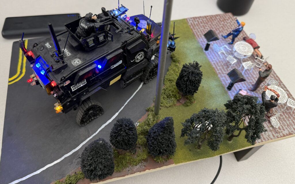 John's 1 35 zombie apocalypse response team dio with lights