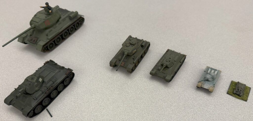 Michael a's 1 300 1 144 1 76 1 56 1 48 t 34 tanks from various brands