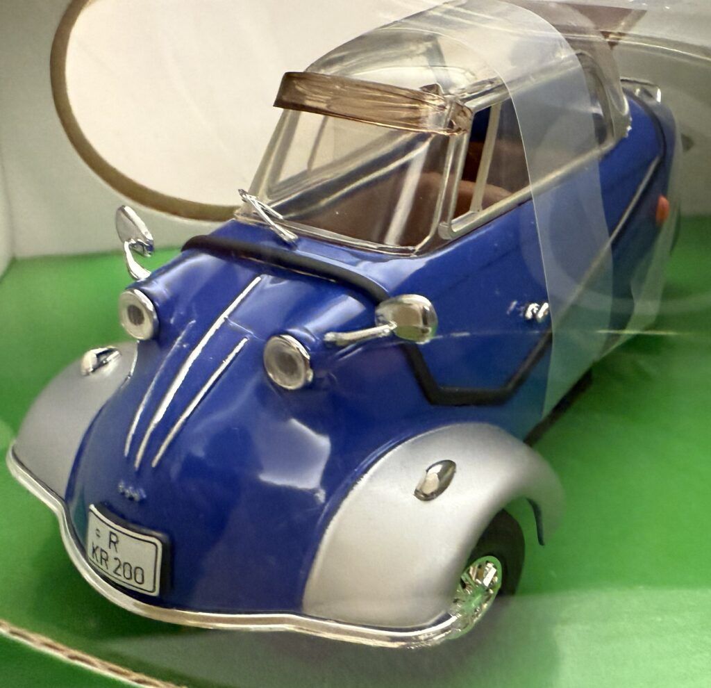 Ernan 1 18 Revell Messerschmitt Tricycle Car demo only