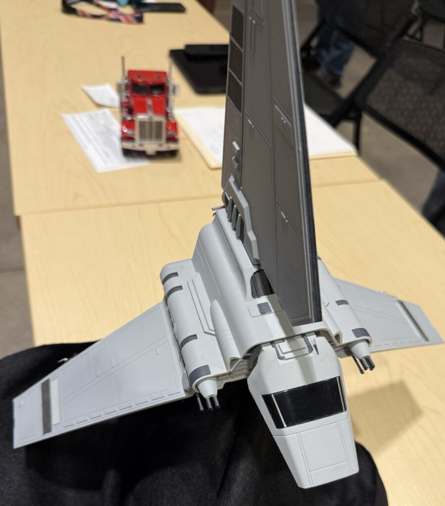 9 John 1 72 Bandai Imperial Shuttle from Star Wars